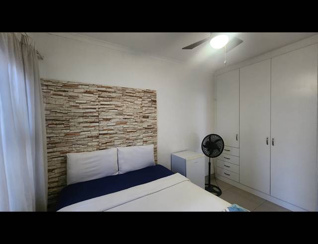 18 BEDROOM FREESTANDING FOR SALE IN SCOTTSVILLE